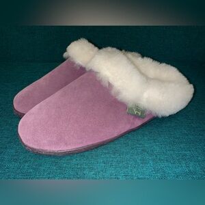 NEW Cloud Nine Sunrise Sheepskin Women's Cozy Slippers Scuff 10 Indoor/Outdoor